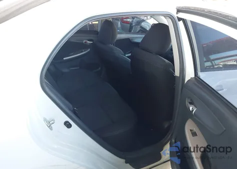 2013 Toyota Corolla S из США, поврежденный, VIN 5YFBU4EE1DP219196